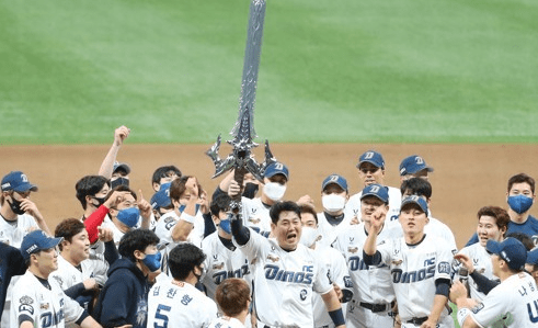 Week 13 Newsletter:&nbsp;Dino-mite